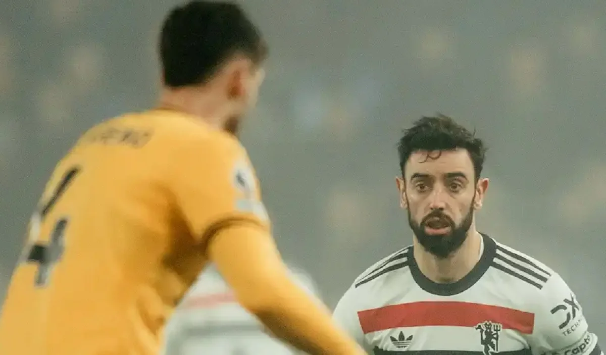Bruno Fernandes Disebut Sengaja Kartu Merah di Laga Wolves vs Manchester United demi Libur Nataru Bareng Keluarga